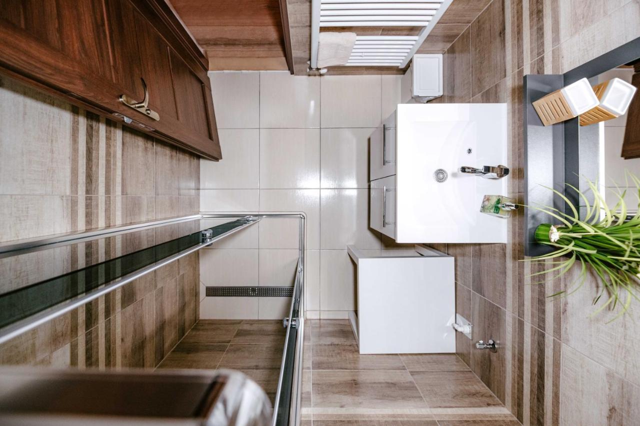 Apartman Florian Martinske Hole Exterior photo